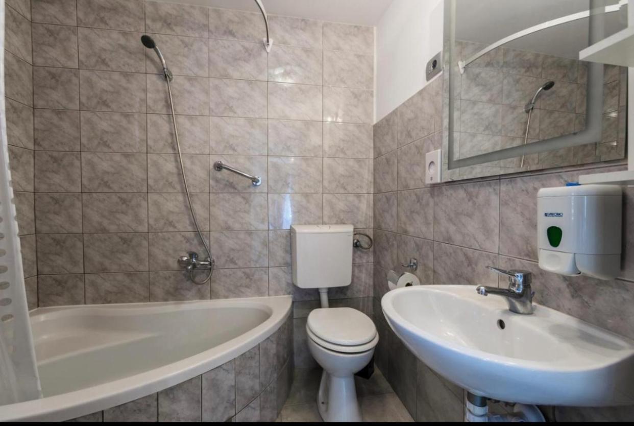 Apartment Cvita Split Extérieur photo