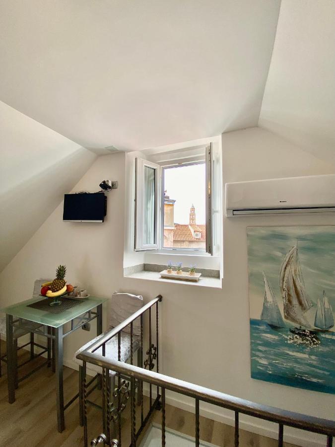 Apartment Cvita Split Extérieur photo