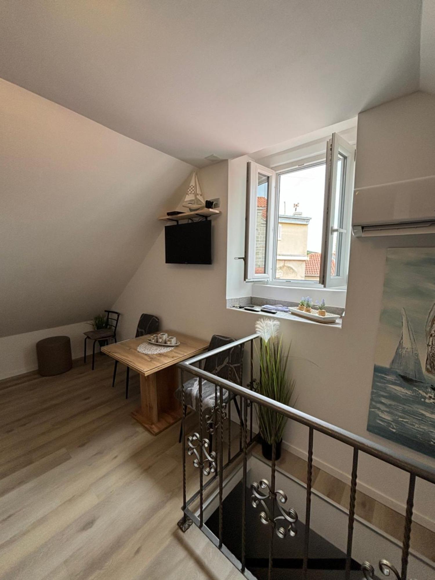 Apartment Cvita Split Extérieur photo